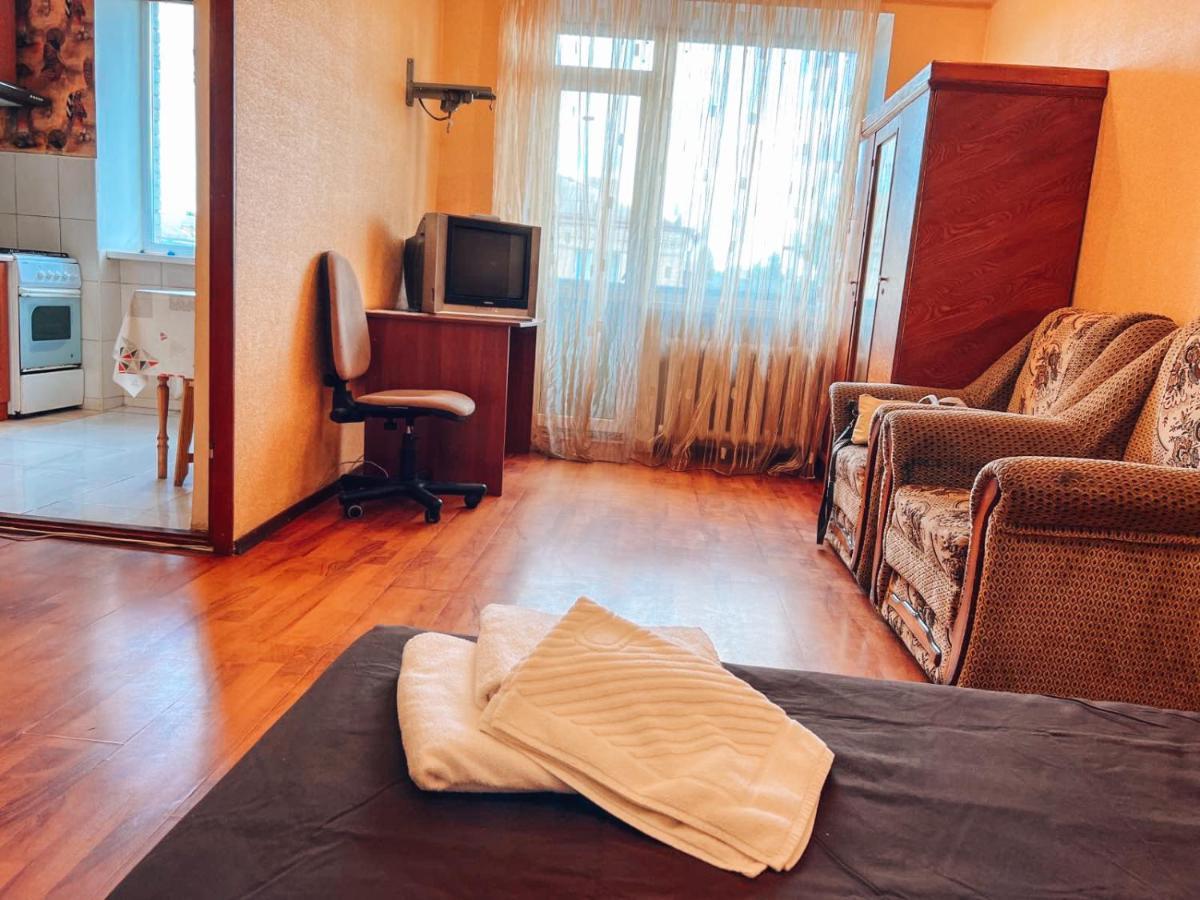 Apartment Near Metro Station Darnitsa كييف المظهر الخارجي الصورة